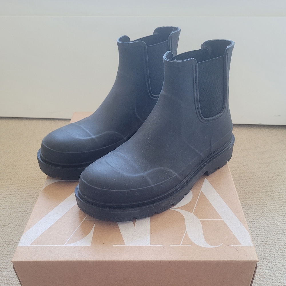 Zara rain boots